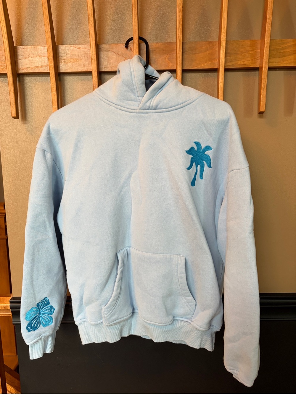 Pink Palm Puff Everything Comes in Waves Hoodie in Blue Size XS